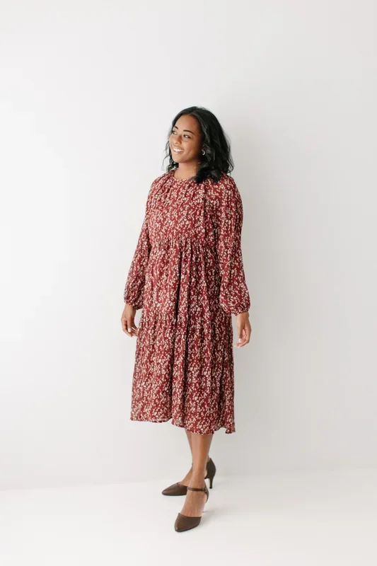 ‘Laurel’ Ditsy Floral Pleated Midi Dress