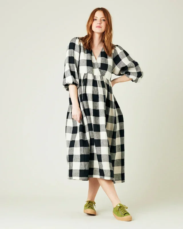 Abbie Linen Dress – Stone Black Mega Check