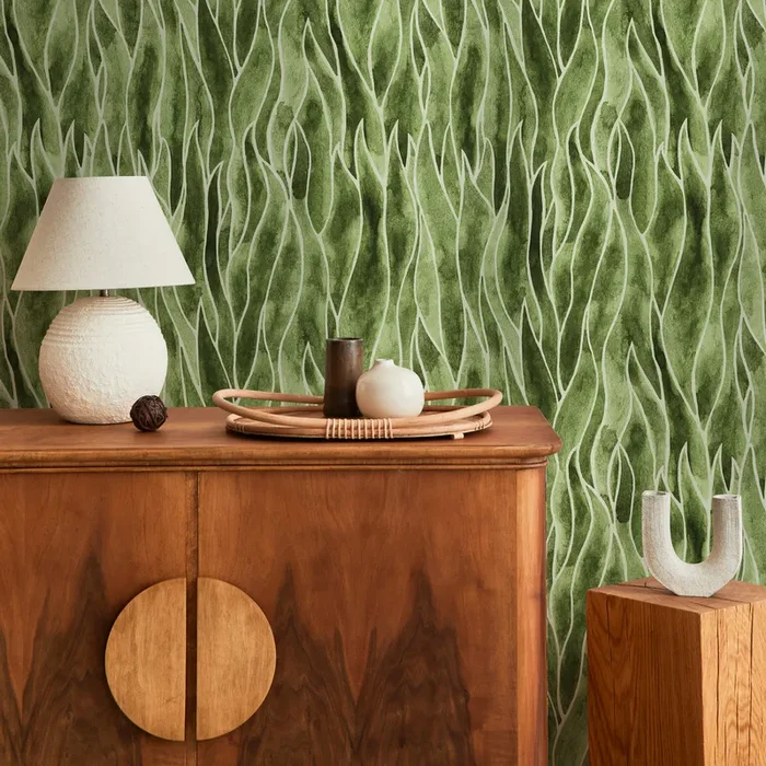 Abstract Wallpaper With A Flowing Seaweed Motif In Olive Green And White – C938