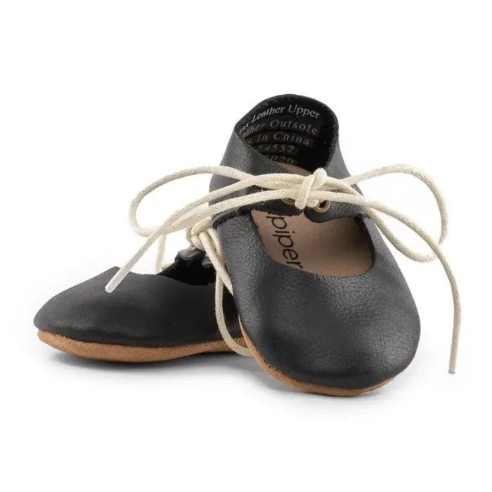 Black – Lace-up Mary Jane – Soft Sole