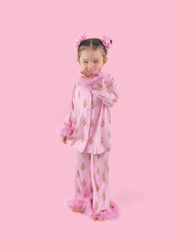Blushin’ Bunnies Girl’s Flare Feathered Dream Set