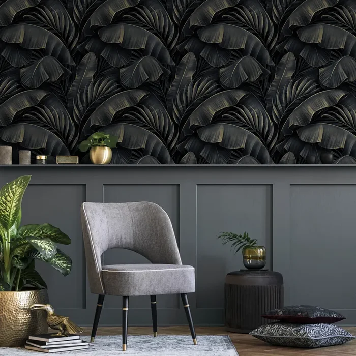 Botanical Wallpaper Featuring Layered Banana Leaves In Black And Gold – C444