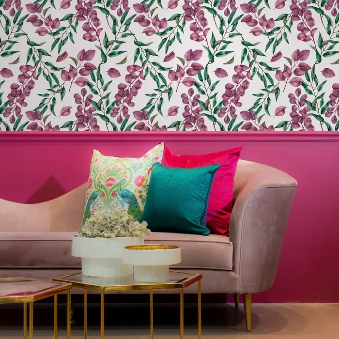 Botanical Wallpaper Featuring Watercolor Eucalyptus In Purple And Green – C794