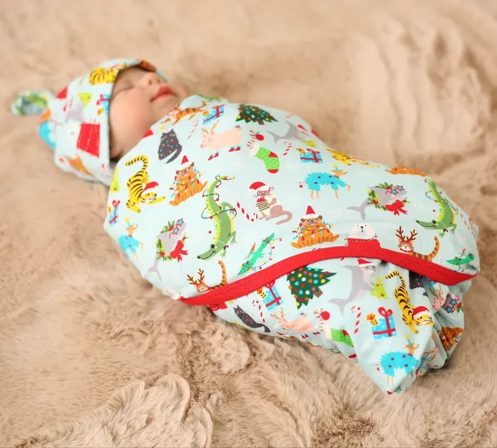 Crackling Christmas Swaddle