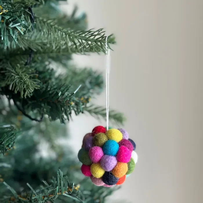 Felt Ornament – Mini Pompom Ornament