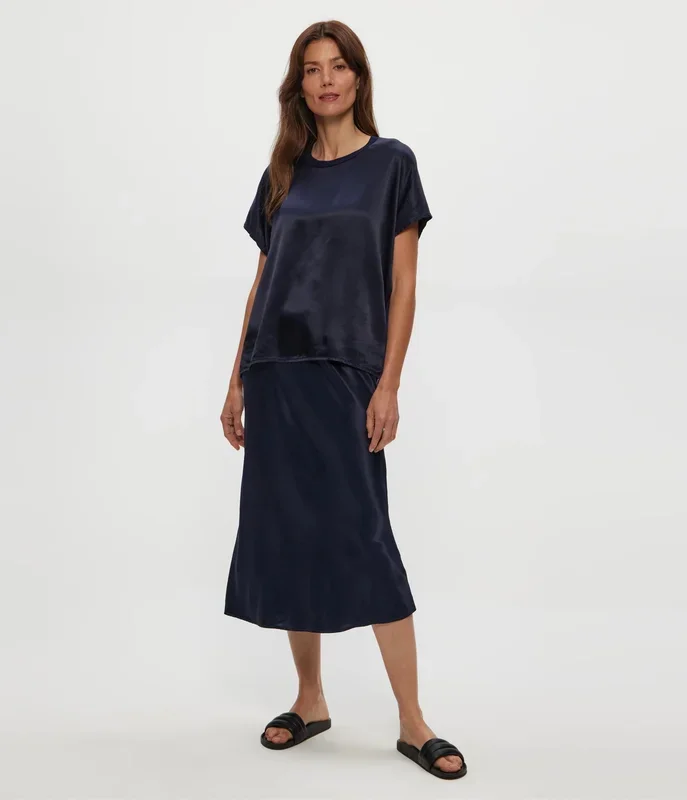 Flow Satin Tee