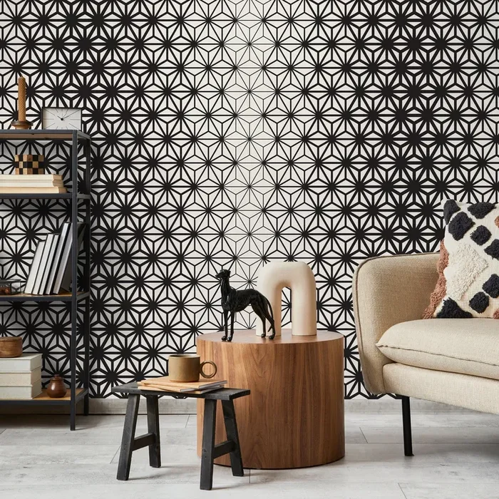 Geometric Wallpaper With A Starburst Asanoha Motif In Black And White – D937