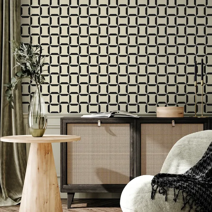 Geometric Wallpaper With An Interlocking Lattice Motif In Black And Cream – C158