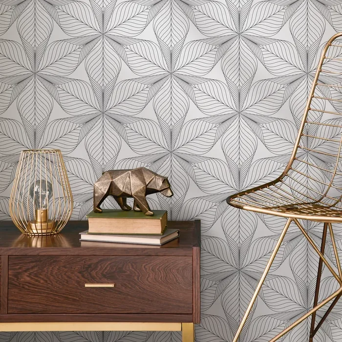 Geometric Wallpaper With An Intricate Line Art Floral Motif In Black And Gray – B823