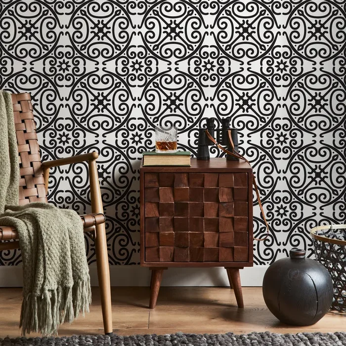 Geometric Wallpaper With An Intricate Scrollwork Motif In Black And White – B340