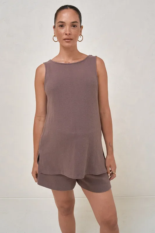 Kindred Nursing Top – Ash Brown