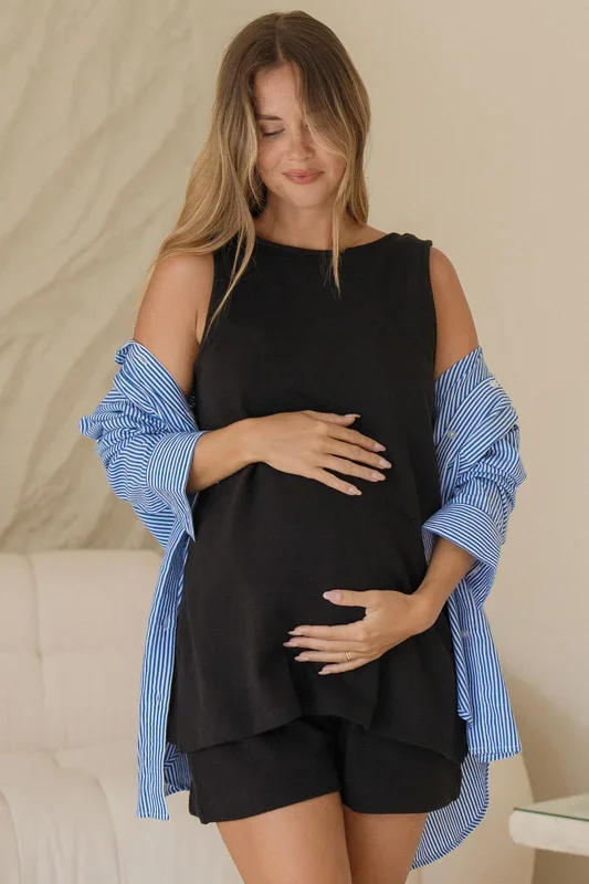 Kindred Nursing Top – Black