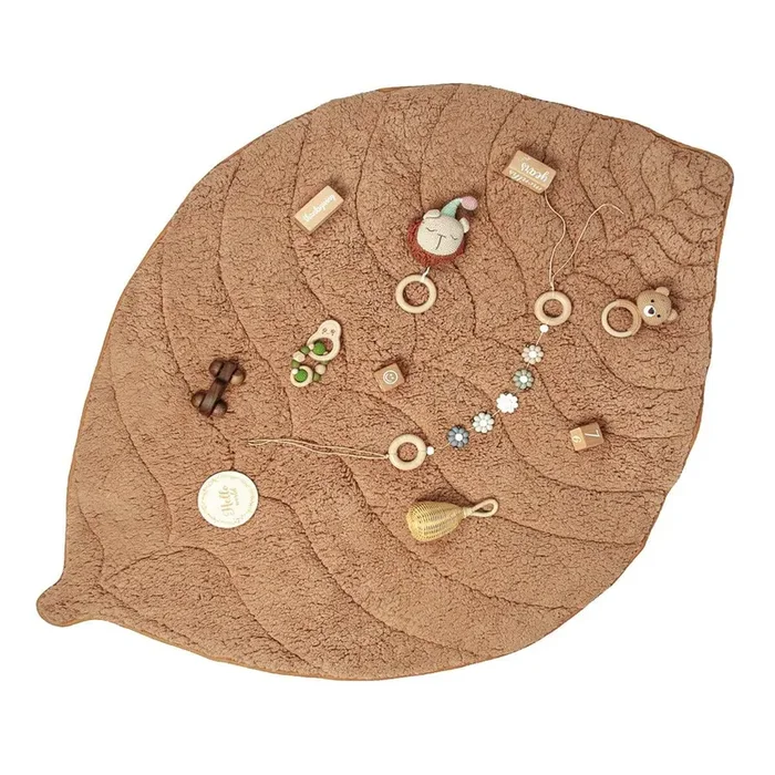 Leaf Shaped Sherpa & Cotton Baby Playmat – Camel