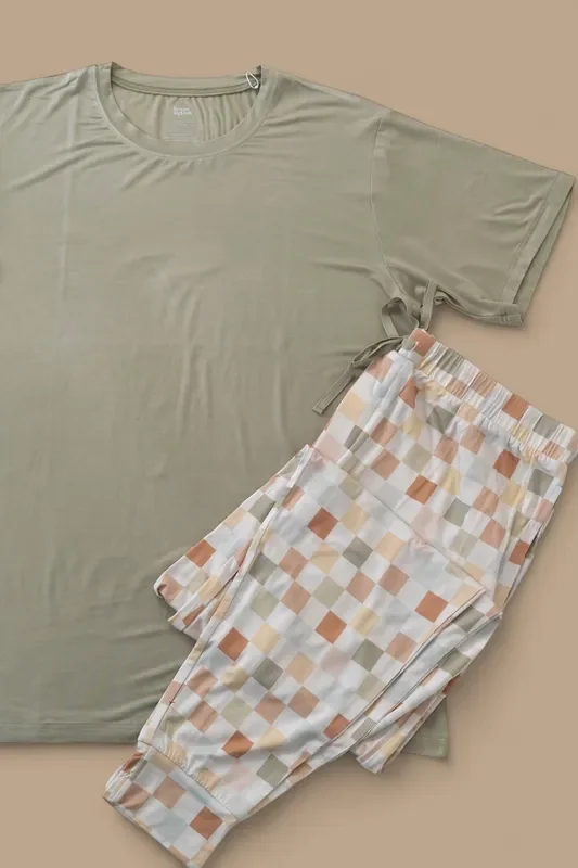Muted Checkers Short Sleeve Men’s Dream Jogger Set