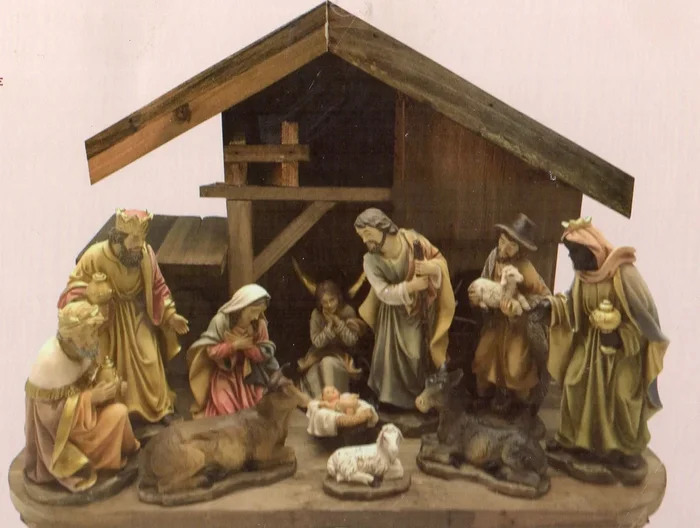 Nativity Set – 11 Piece 200mm NS10026