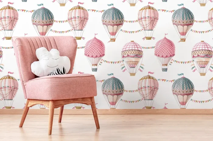 Nursery Wallpaper With Whimsical Hot Air Balloons In Pink, Blue, And Gold – D532