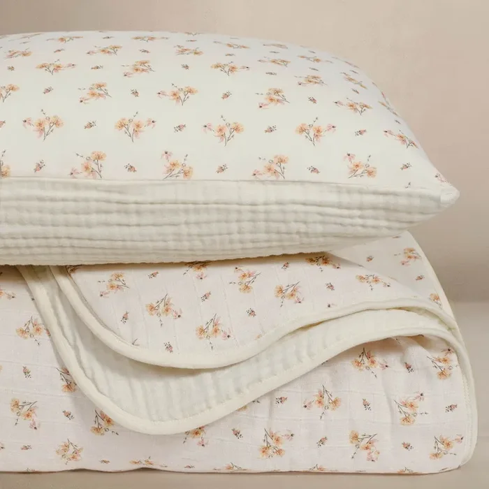 Oilo Fable Blanket- Quilt- Dainty Floral & Eggshell Organic Muslin 45 X 60 “