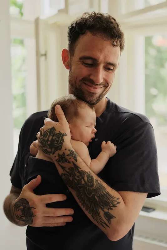 Papa Organic Skin To Skin Baby Bonding Shirt grau