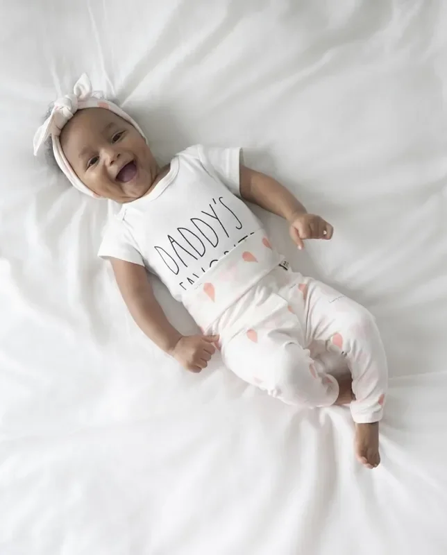 Pastel Pink Hearts On Cream Leggings