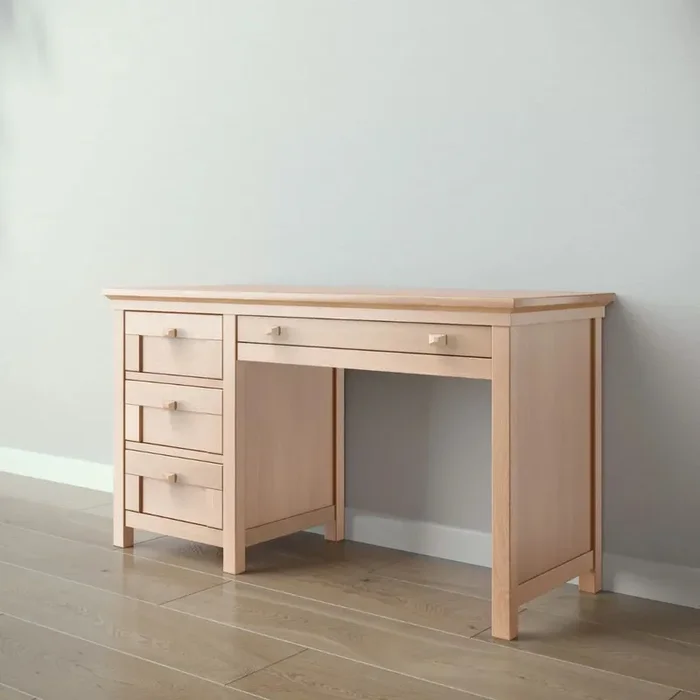 Romina Karisma Desk