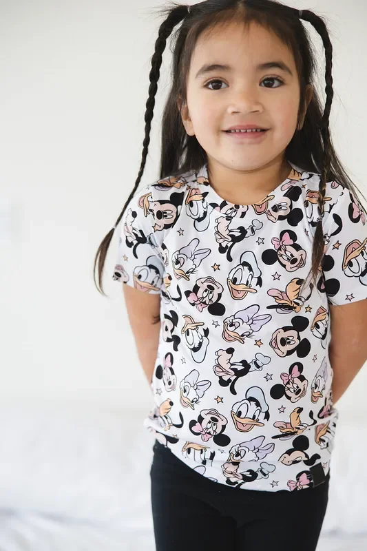 Sensational Six – Everyday Tee