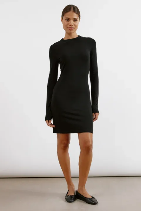 Short Jersey Dress – Black