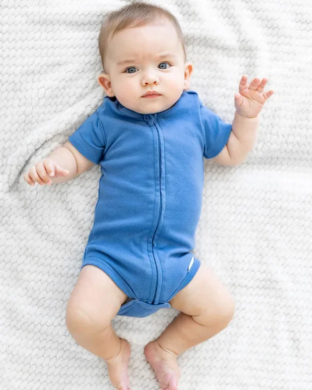 Short Sleeve Zipper Bodysuit In Denim, 3-6m
