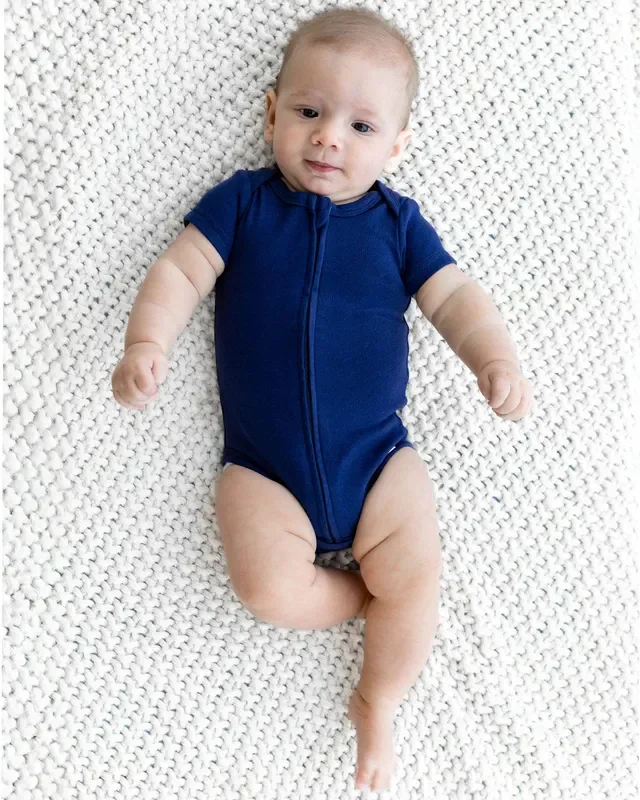 Short Sleeve Zipper Bodysuit In Navy, 6-9m