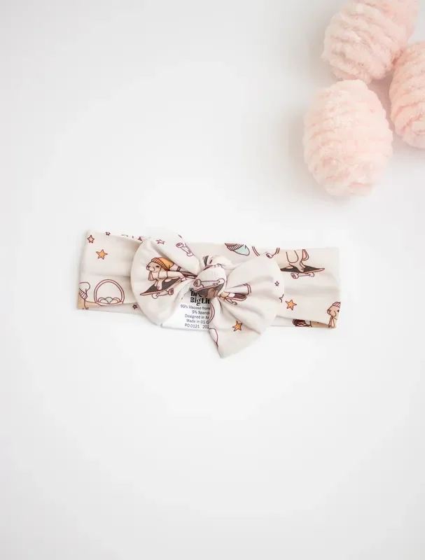 Skating Egg Hunt Dream Bow