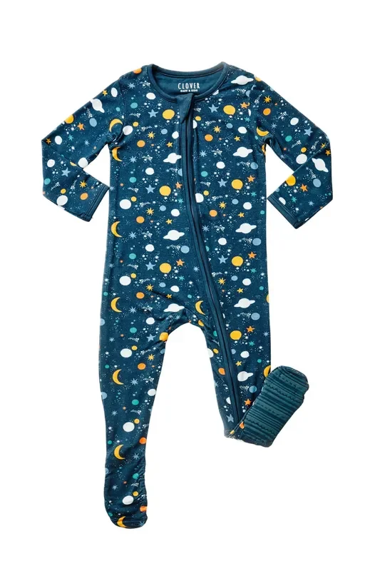 Soft & Stretchy Zipper Footie – Luna Midnight