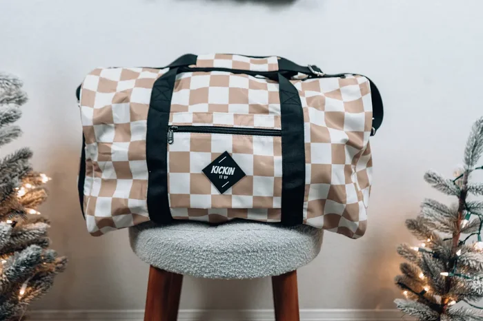 Tan Check Weekender