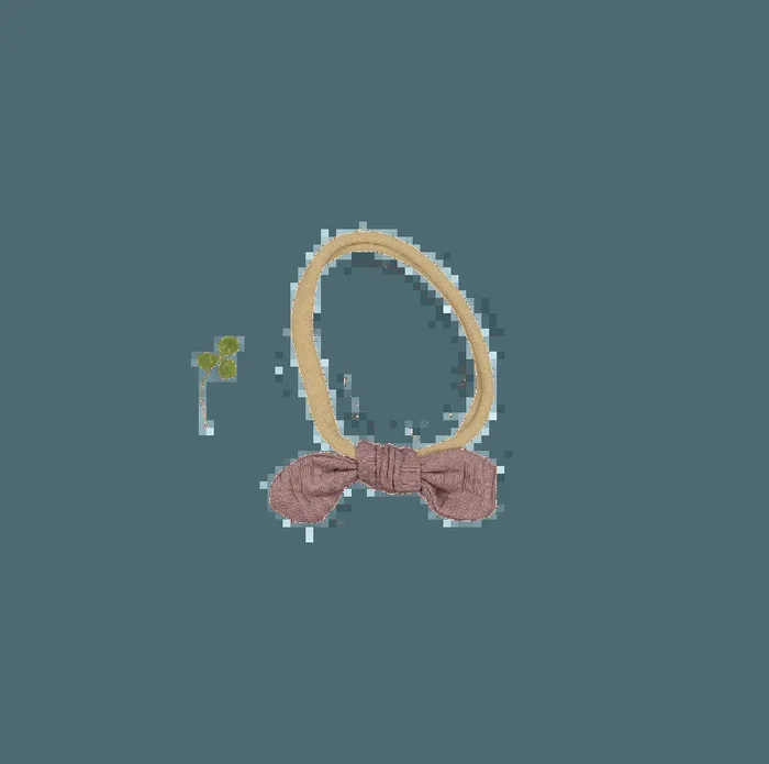 The Bow – Mink