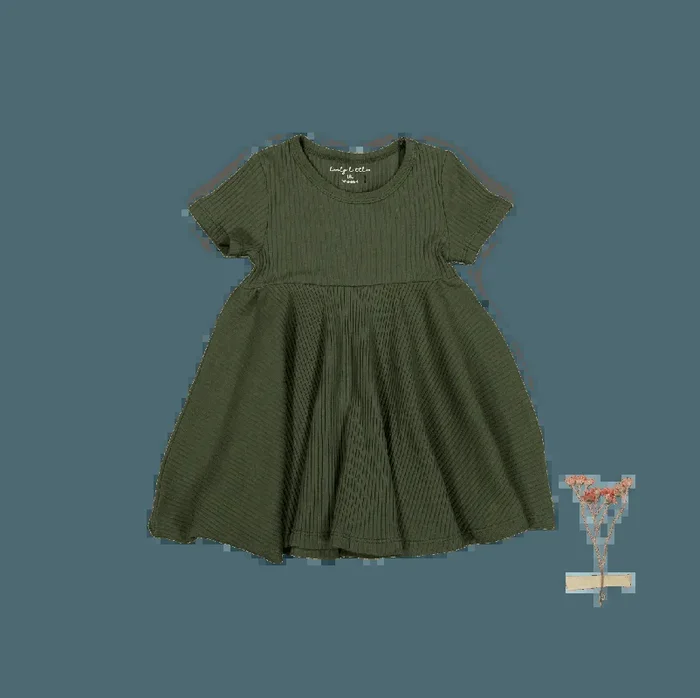 The Short Sleeve Dress – Moss