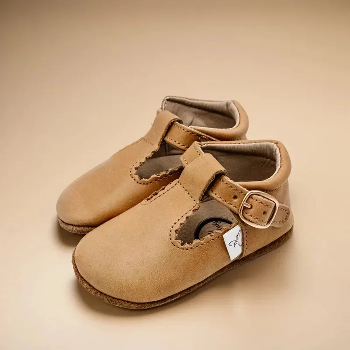 The T Bar {Premium Leather}