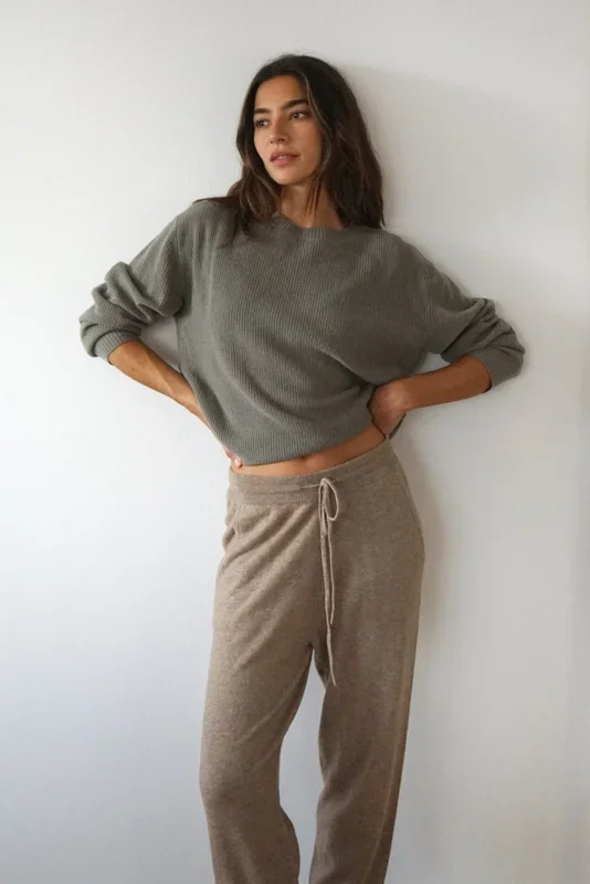 The Viola Cashmere Pants // Rye