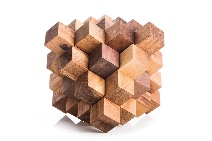 Twist Crystal Puzzle – Twist Wood Puzzle