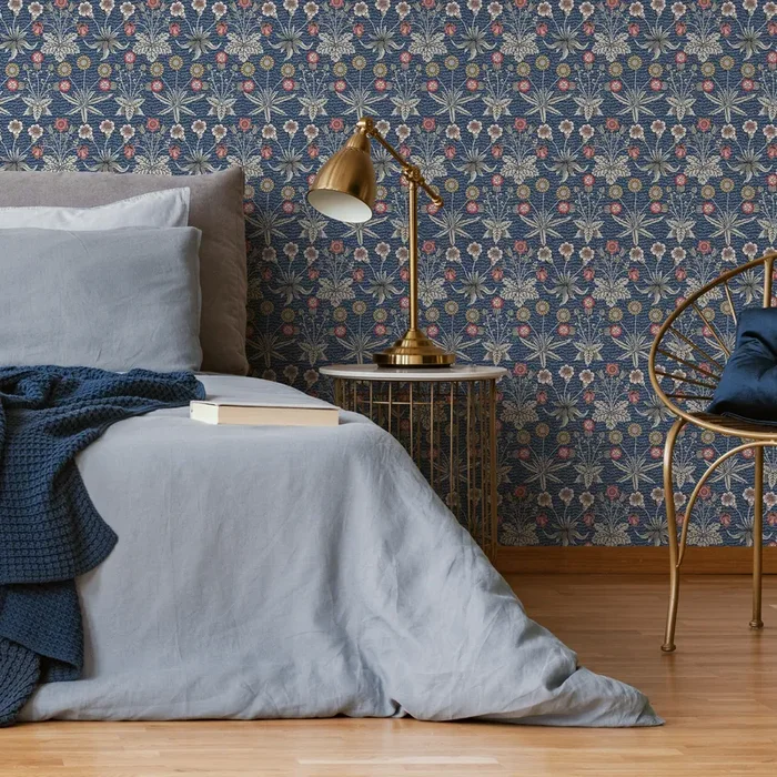 Vintage Floral Wallpaper Featuring Intricate Stylized Flowers In Blue, Red, And Yellow – B922