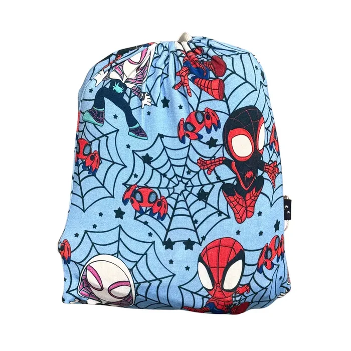 Webs Up – Lightweight Blanket