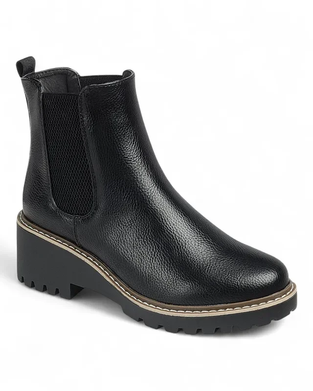 Women’s Black Chelsea Boots