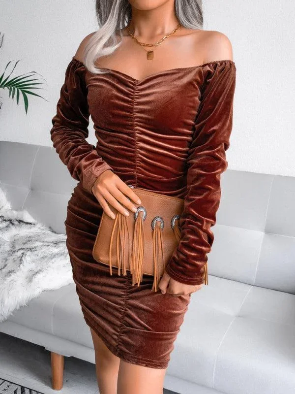 Women’s Velvet Square Neck Ruched Fitted Dress